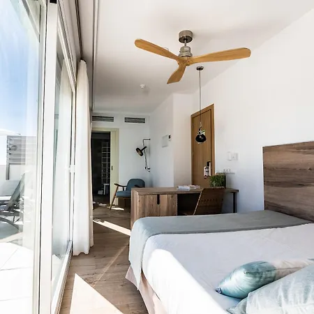 Lux Isla Hotell
